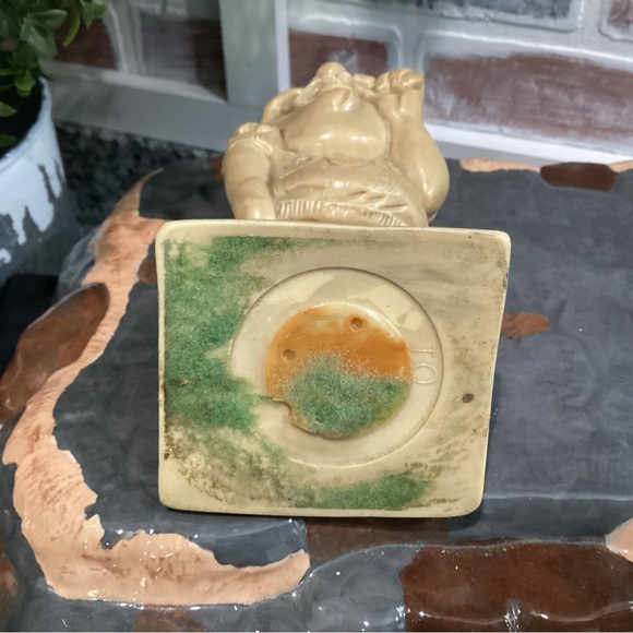 “5/$25” - Vintage - Wallace Berry & Co. Figurine dated 1973 - Made In USA - Picture 7 of 8